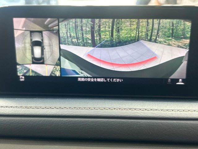 �y360&deg;�r���[���j�^�[�z��p�̃J�����ɂ��A�ォ�猩���낵���悤�Ȏ��_��360�x�N���}�̎��͂��m�F���邱�Ƃ��ł��܂������p�������m�F���₷���A�����ꏊ�ł̐؂�Ԃ��⒓�Ԃ��X���[�Y�ɍs���܂��B