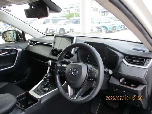 RAV42.5 ハイブリッド G E-Four 4WD