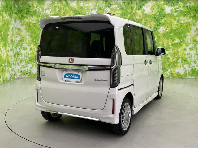 N-BOXカスタムL ターボ 4WD