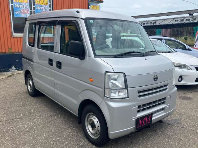 NV100クリッパーDX ハイルーフ 4WD