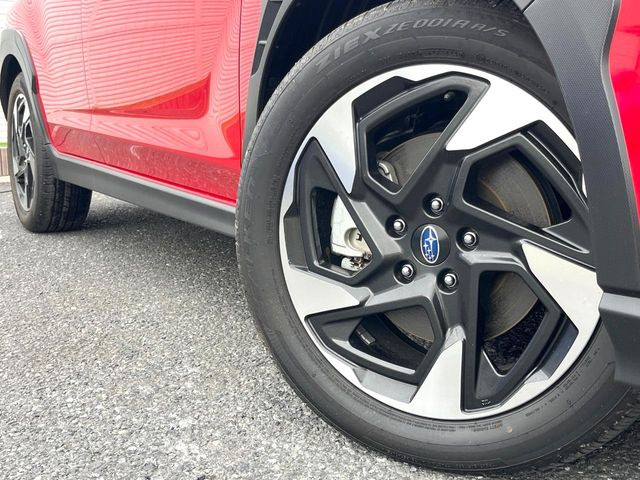 �y�����A���~�z�C�[���z�O�ςɃ}�b�`���������A���~�z�C�[���𑕒����Ă���܂��B�e��ЊO�A���~�z�C�[����A�X�^�b�h���X�^�C�����戵�����Ă���܂��B���񂲑��k����������