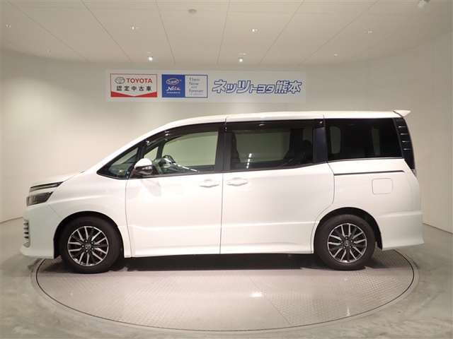 ヴォクシー2.0 ZS