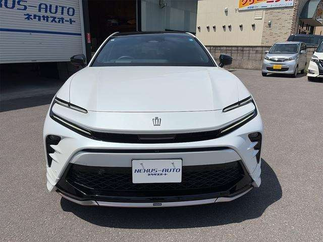 クラウンスポーツ2.5 Z E-Four 4WD