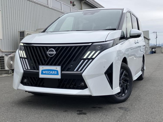 セレナ1.4 e-POWER ハイウェイスターV