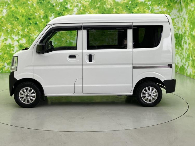 NV100クリッパーDX 4WD