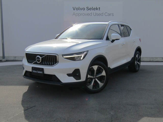 XC40アルティメット B4 AWD 4WD