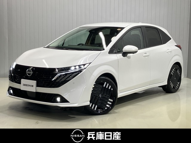 ノートオーラ1.2 G FOUR 4WD