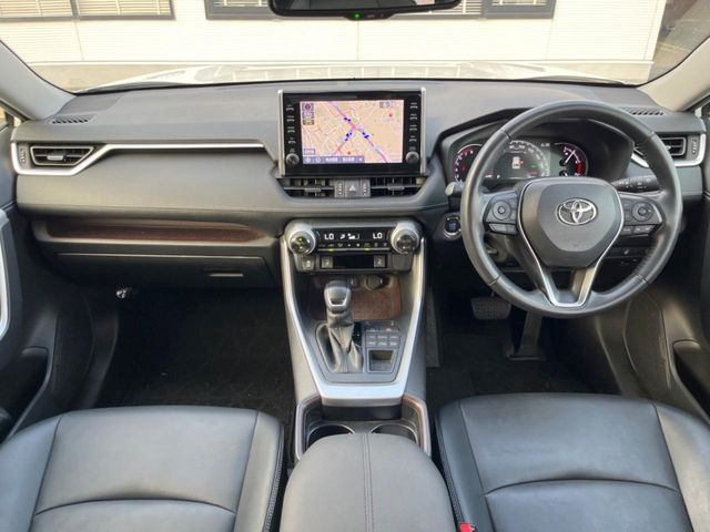 RAV42.0 G 4WD