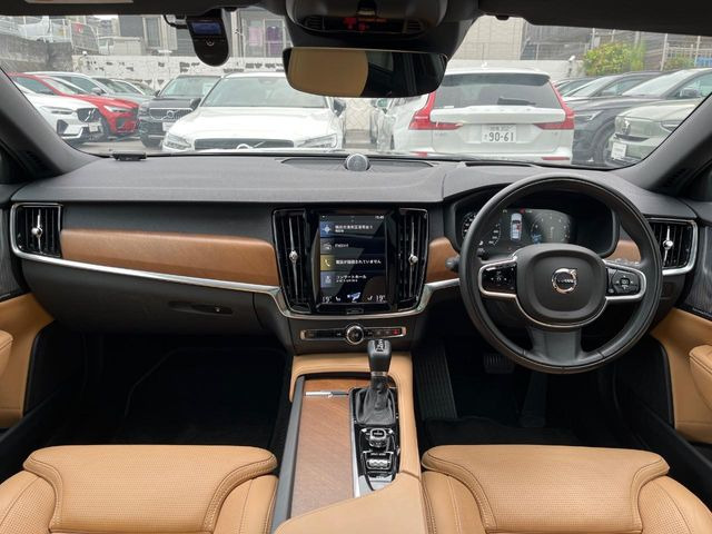 V90T6 AWD インスクリプション 4WD