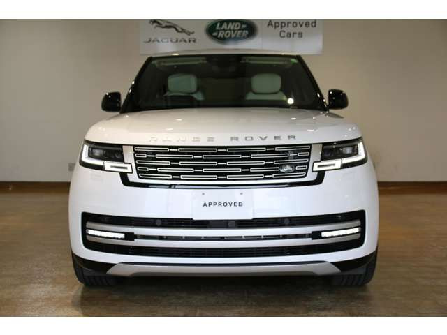 レンジローバーオートバイオグラフィ 3.0L P550e スタンダードホイールベース 4WD