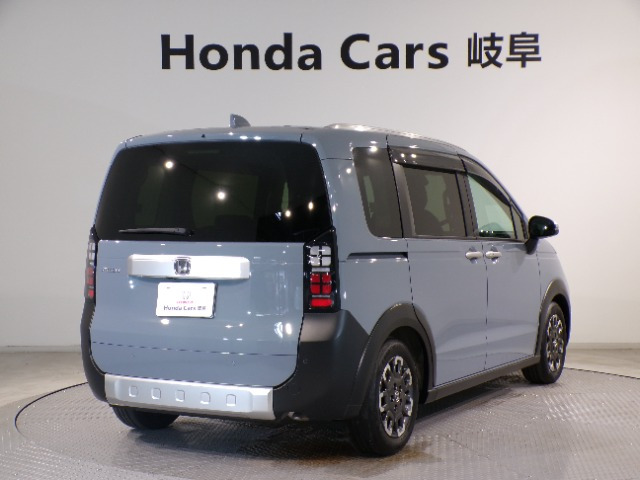 フリード1.5 クロスター
