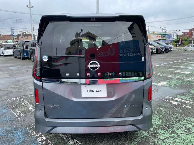 セレナ1.4 e-POWER ハイウェイスターV