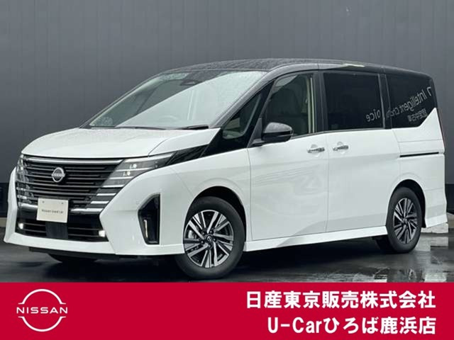 セレナ1.4 e-POWER ハイウェイスターV