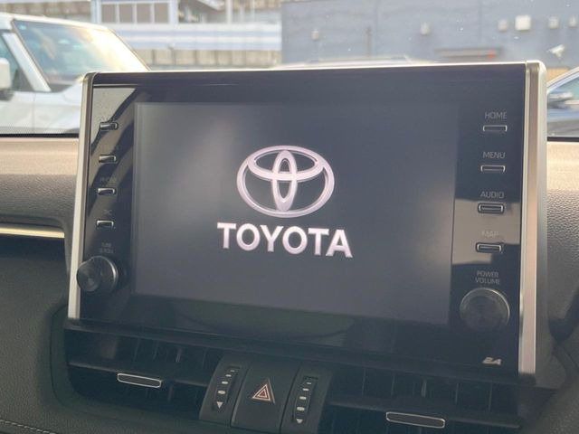 RAV42.0 G 4WD