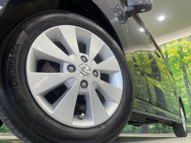 �y����14�C���`�A���~�z�C�[���z�O�ςɃ}�b�`���������A���~�z�C�[���𑕒����Ă���܂��B�e��ЊO�A���~�z�C�[����A�X�^�b�h���X�^�C�����戵�����Ă���܂��B���񂲑��k����������