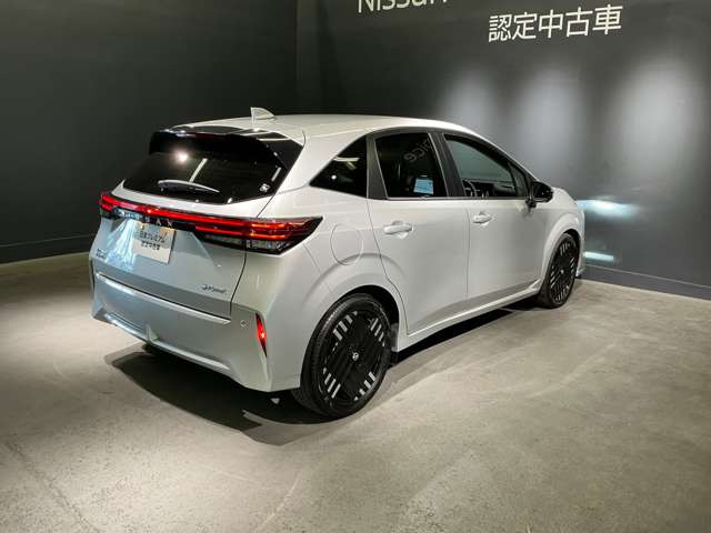 ノートオーラ1.2 G レザーエディション