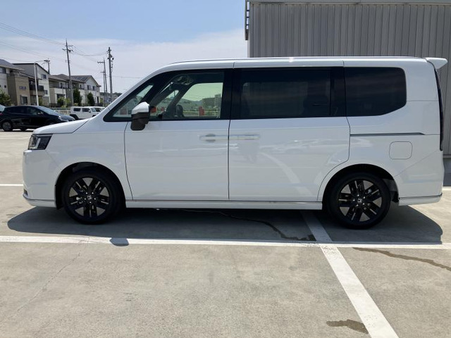 ステップワゴン2.0 e:HEV スパーダ