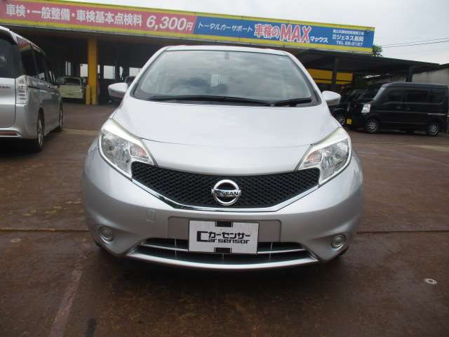 ノート1.2 X FOUR 4WD