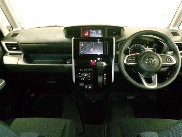 ルーミー1.0 カスタム G 4WD