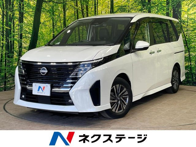 セレナ1.4 e-POWER ハイウェイスターV