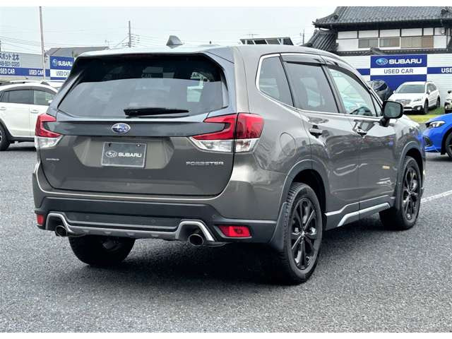 フォレスター1.8 スポーツ 4WD