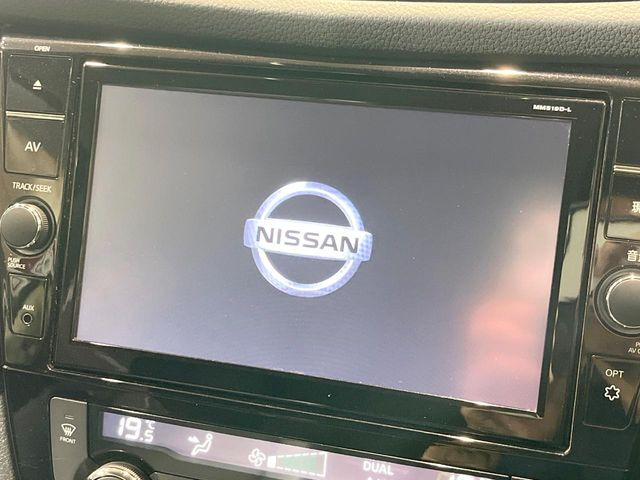 エクストレイル2.0 20Xi