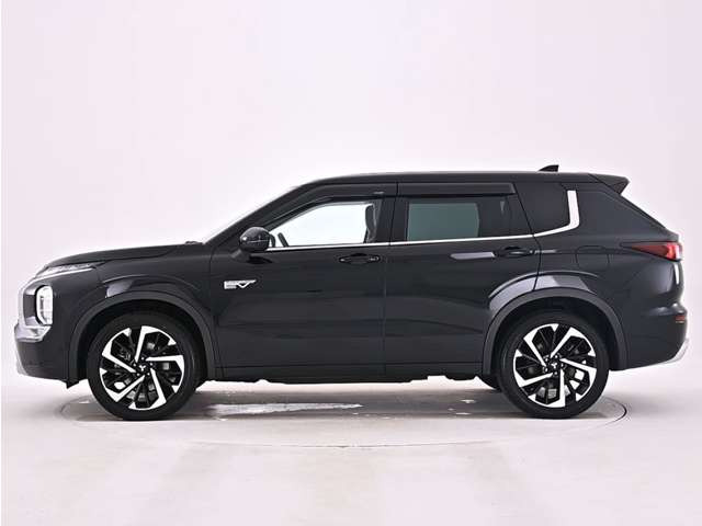 アウトランダーPHEV 2.4 P 4WD