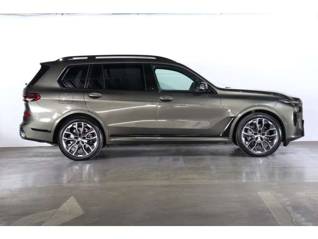 X7xドライブ 40d Mスポーツ 4WD
