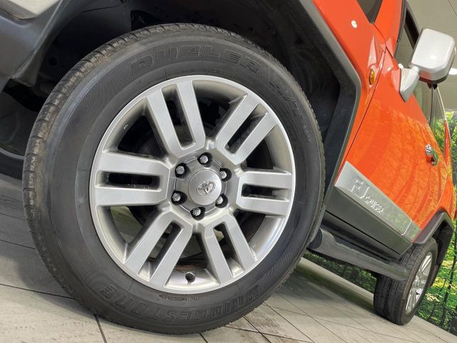 �y����20�C���`�A���~�z�C�[���z�O�ςɃ}�b�`���������A���~�z�C�[���𑕒����Ă���܂��B�e��ЊO�A���~�z�C�[����A�X�^�b�h���X�^�C�����戵�����Ă���܂��B���񂲑��k����������