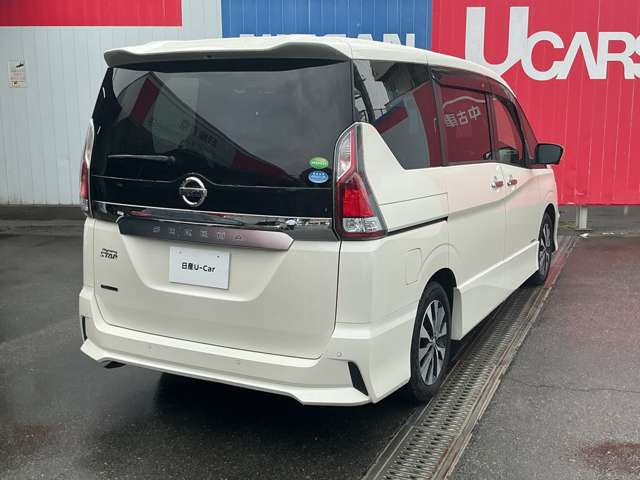 セレナ2.0 ハイウェイスター VセレクションII