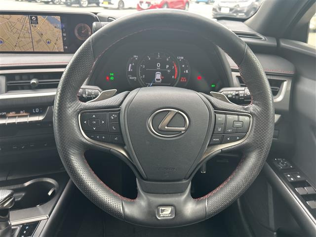 UX200 Fスポーツ