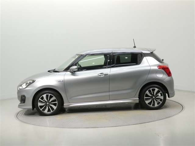 スイフト1.2 ハイブリッド(HYBRID) RS