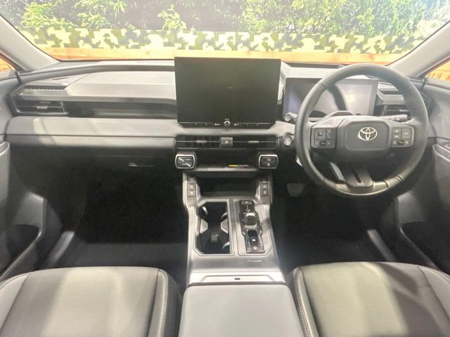 RAV42.5 Z E-Four 4WD