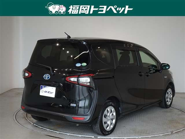 シエンタハイブリッド 1.5 G クエロ