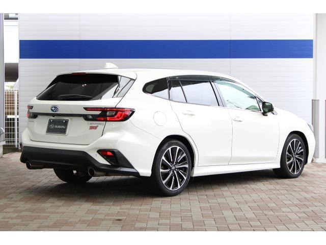 レヴォーグ1.8 STI スポーツ EX 4WD