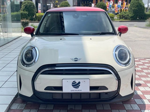 �������x�̃K���X�疌�ŝ����͂������A�㎿�ȃc���E����������B���O����_���J�����؂Ȉ��Ԃ�ی삵�A�F�����E�򉻂�h�~�B�u�e�X�v���b�V���R�[�g�v�A�u�e�v���~�b�T�R�[�g�v���炨�I�т��������܂��B