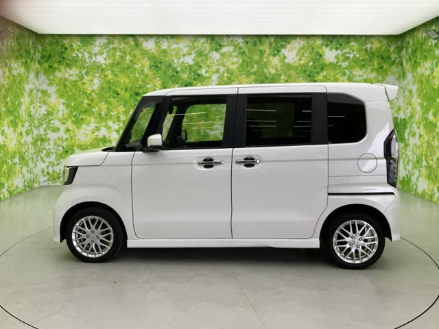 N-BOXカスタムL ターボ 4WD