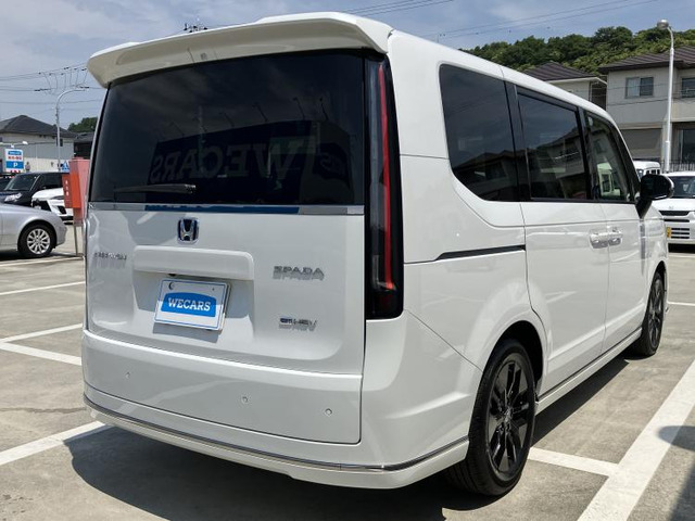 ステップワゴン2.0 e:HEV スパーダ