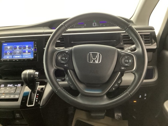 ステップワゴン1.5 スパーダ ホンダ センシング