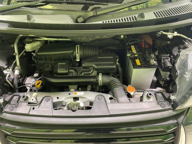親切・丁寧な専門メカニックスタッフが応対!・車検・点検整備・事故等の修理などアフターサービスも安心。お車のカスタマイズもネクステージのサービススタッフまでご相談ください。