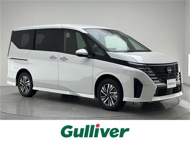 セレナ1.4 e-POWER ハイウェイスターV