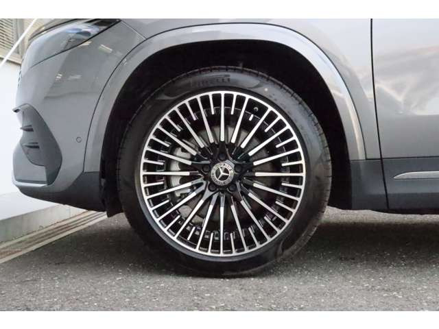 EQA250 プラス AMGラインパッケージ