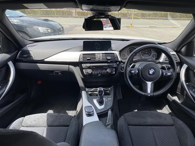 3シリーズセダン320d Mスポーツ