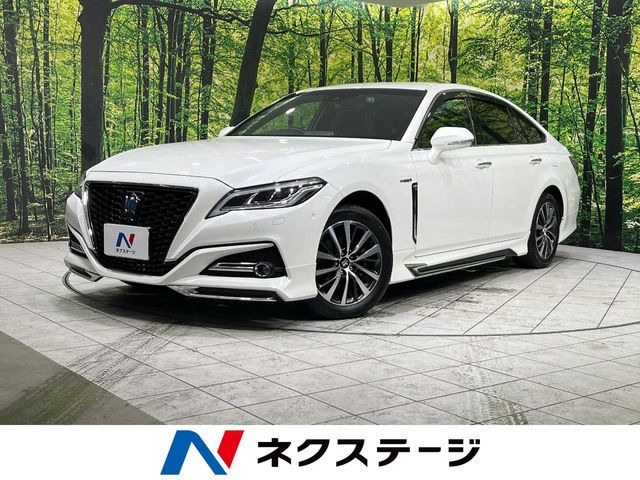 クラウンハイブリッド 2.5 G Four 4WD
