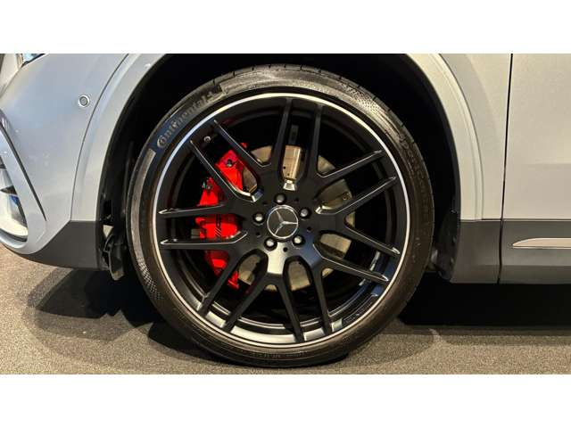 GLAクラスAMG GLA45 S 4マチックプラス 4WD