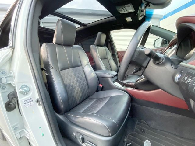 �^�]�Ȃ܂��ɂ͏\���ȃX�y�[�X������A�啿�ȕ��ł��������^�]���Ă�����������ł��B