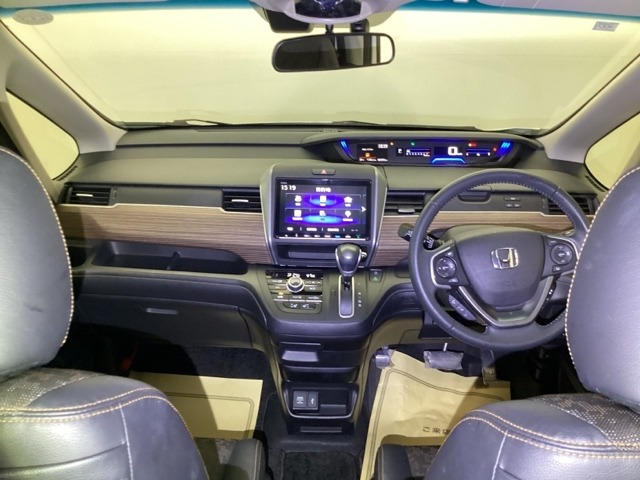 フリード1.5 クロスター ホンダセンシング