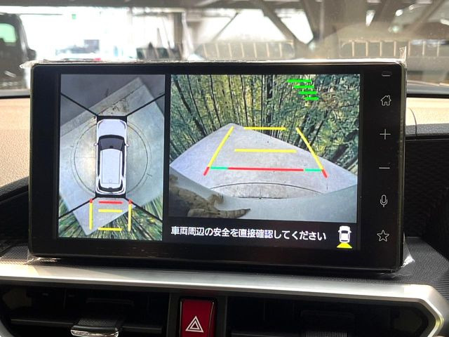 �y�p�m���}���j�^�[�z��p�̃J�����ɂ��A�ォ�猩���낵���悤�Ȏ��_��360�x�N���}�̎��͂��m�F���邱�Ƃ��ł��܂������p�������m�F���₷���A�����ꏊ�ł̐؂�Ԃ��⒓�Ԃ��X���[�Y�ɍs���܂��B