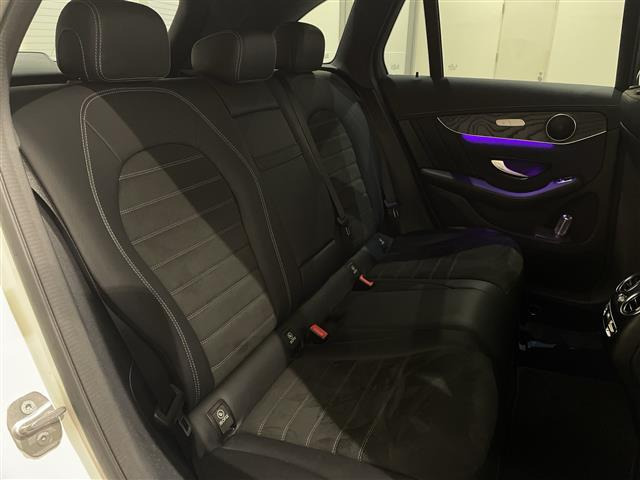 GLC220d 4マチック AMGライン 4WD