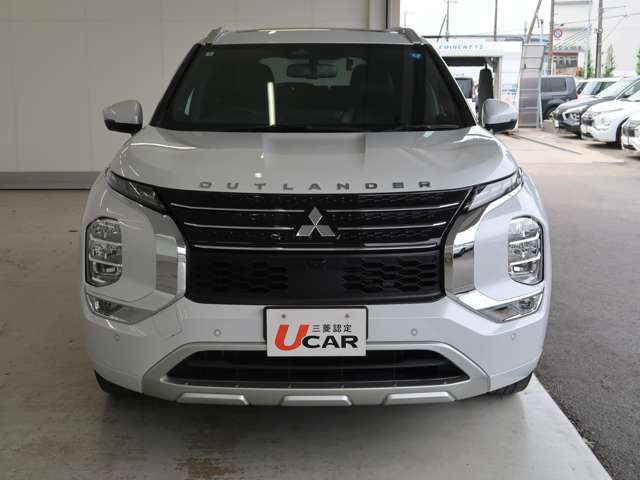 アウトランダーPHEV 2.4 P 4WD